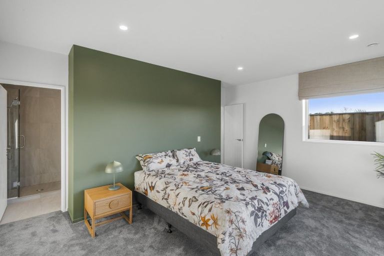 Photo of property in 53b Greig Crescent, Amberley, 7481