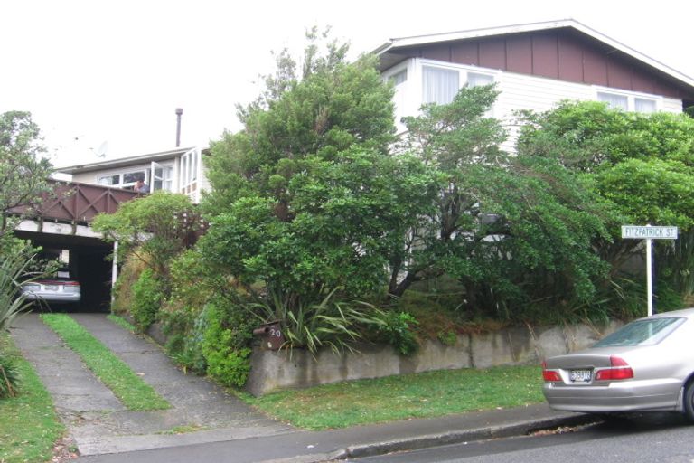 Photo of property in 20 Fitzpatrick Street, Newlands, Wellington, 6037