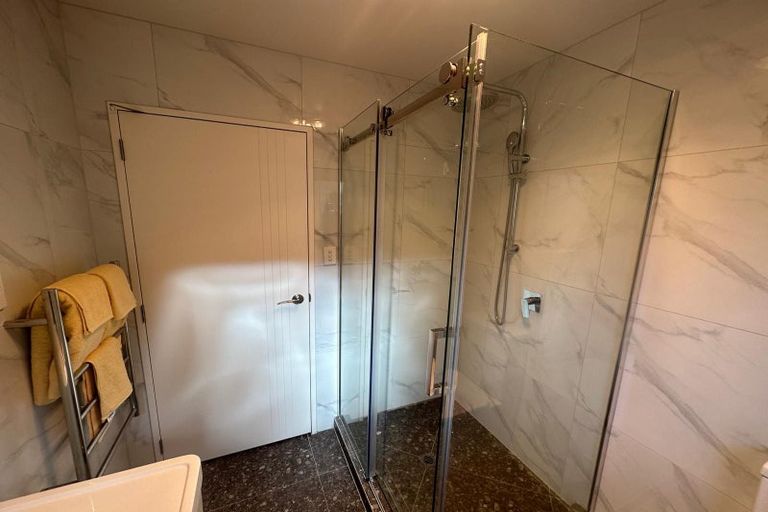 Photo of property in 28b Mason Street, New Lynn, Auckland, 0600