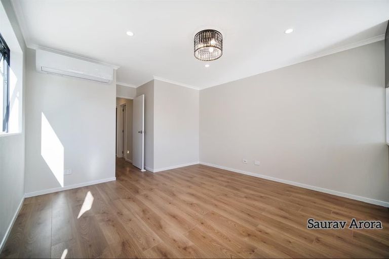 Photo of property in 14 Combat Street, Papakura, 2110