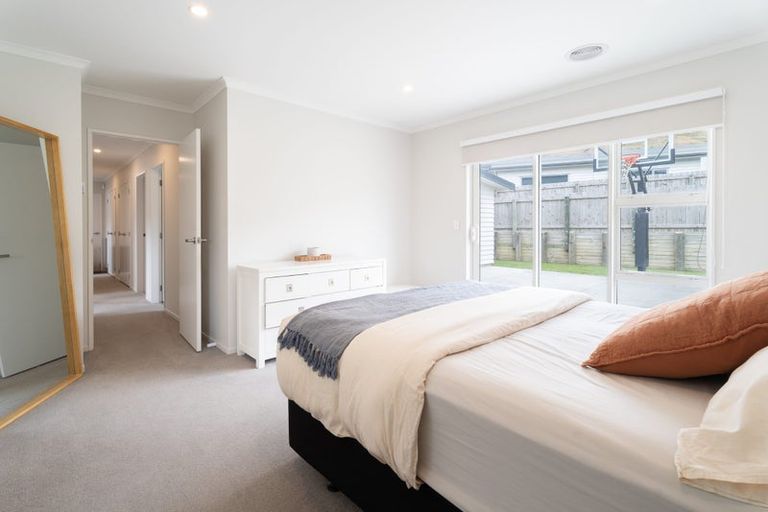 Photo of property in 53 Atherton Terrace, Churton Park, Wellington, 6037