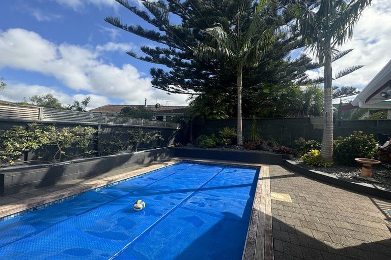 Photo of property in 6 Ranfurly Place, Te Kamo, Whangarei, 0112