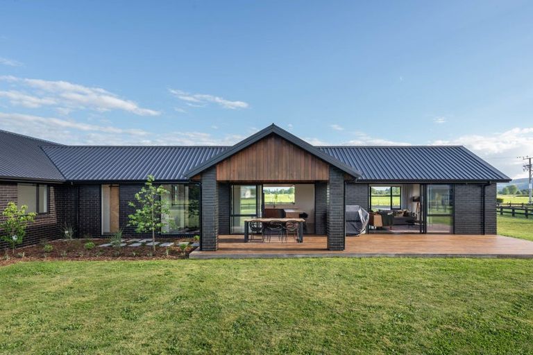 Photo of property in 52 Reid Road, Ngahinapouri, Ohaupo, 3882