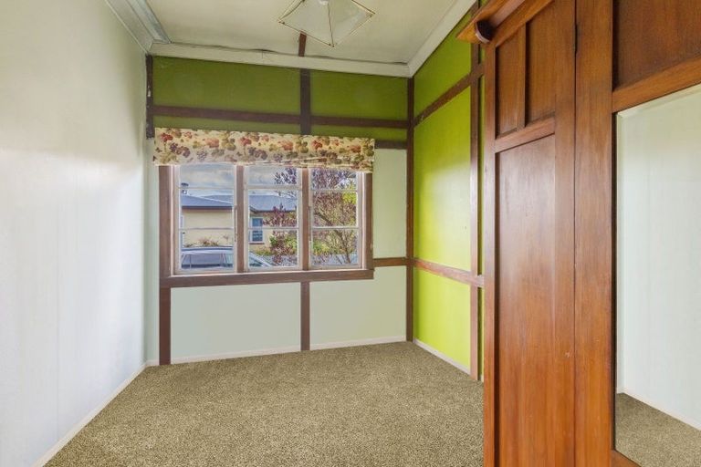 Photo of property in 11 Moeller Street, Taradale, Napier, 4112
