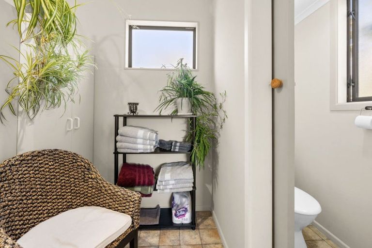 Photo of property in 10 Bardsey Street, Allanton, Mosgiel, 9092