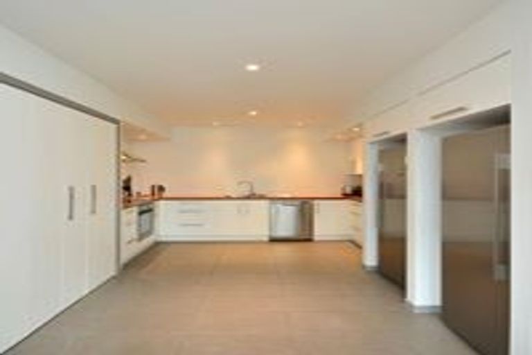 Photo of property in 203 Leith Street, North Dunedin, Dunedin, 9016