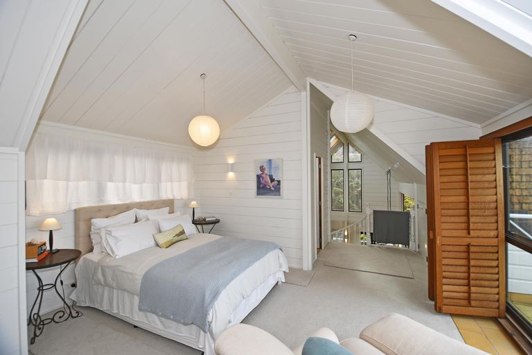 Photo of property in 47 Grand View Road, Leigh, 0985