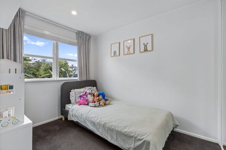 Photo of property in 11 Brennan Avenue, Te Atatu Peninsula, Auckland, 0610