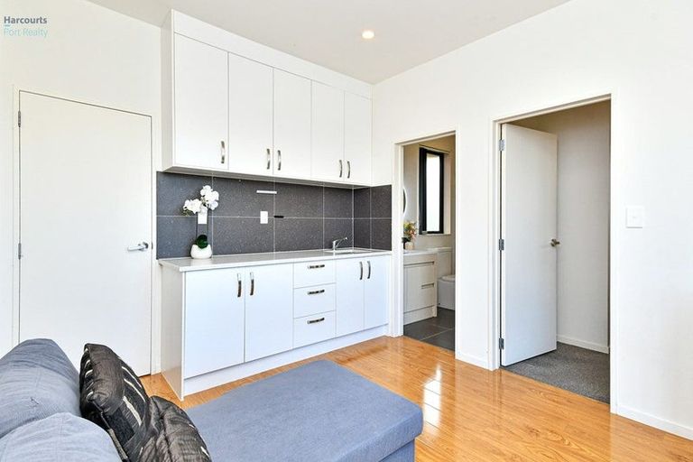 Photo of property in 64 Prado Drive, Pukekohe, 2120