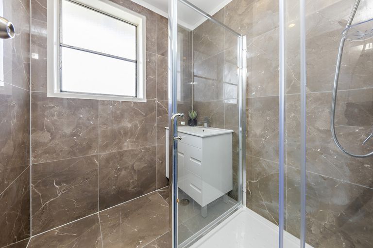 Photo of property in 8 Daniel Avenue, Mangere East, Auckland, 2024