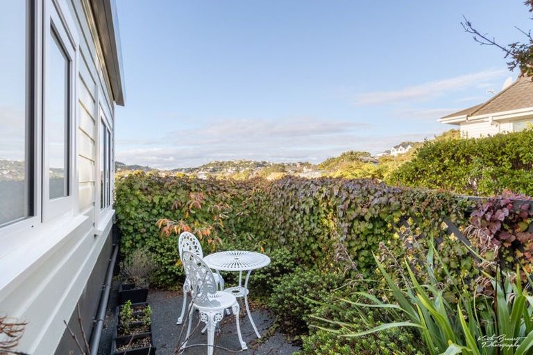 Photo of property in 39 Clutha Avenue, Khandallah, Wellington, 6035