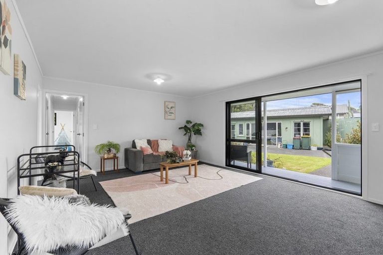 Photo of property in 4 Pukekohatu Street, Waitara, 4320