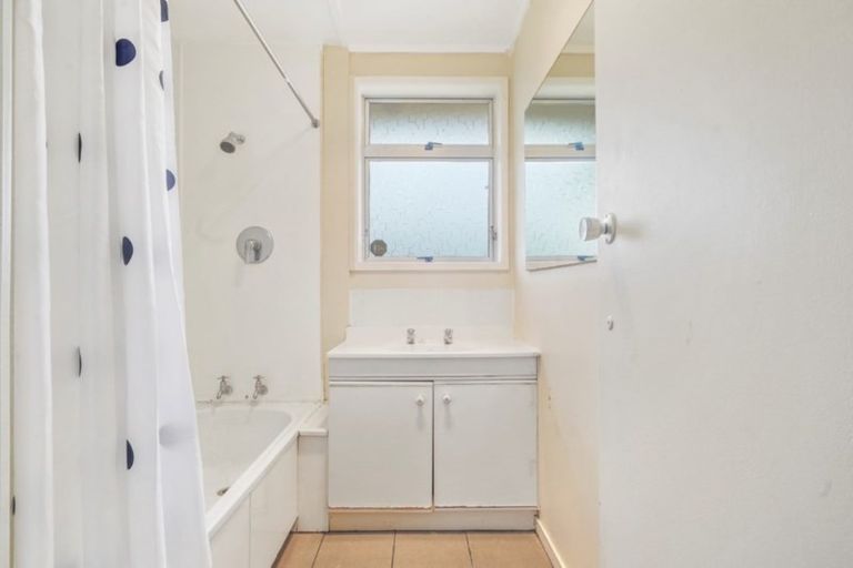 Photo of property in 70a Galloway Street, Hamilton East, Hamilton, 3216