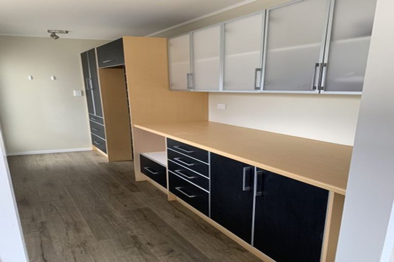 Photo of property in 53 Marellen Drive, Red Beach, 0932