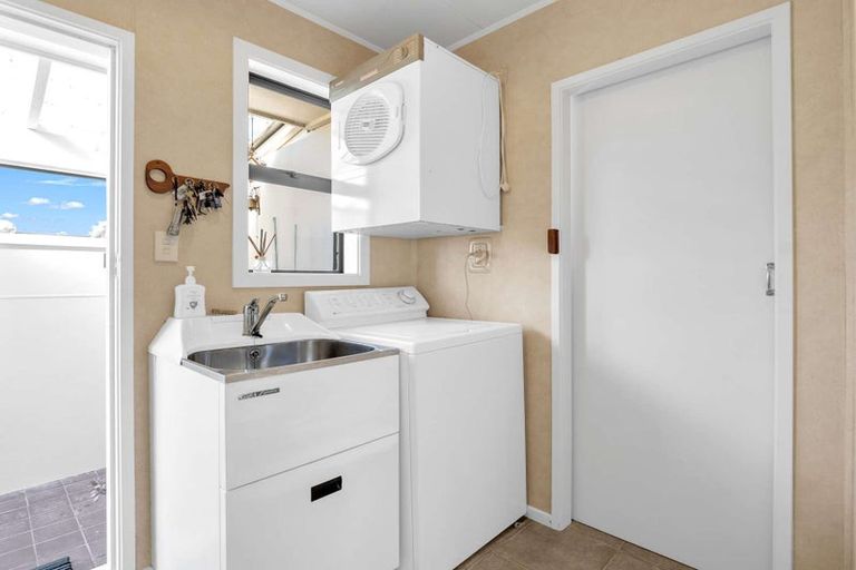 Photo of property in 128 Grove Street, Tinwald, Ashburton, 7700