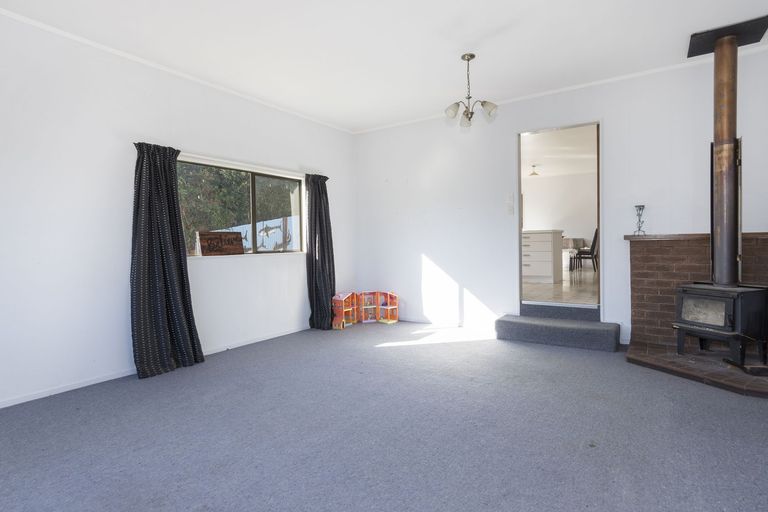 Photo of property in 11 Dunton Drive, Welcome Bay, Tauranga, 3112