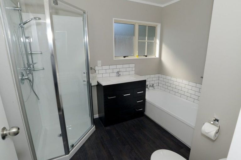 Photo of property in 7/193 Eskdale Road, Birkenhead, Auckland, 0626