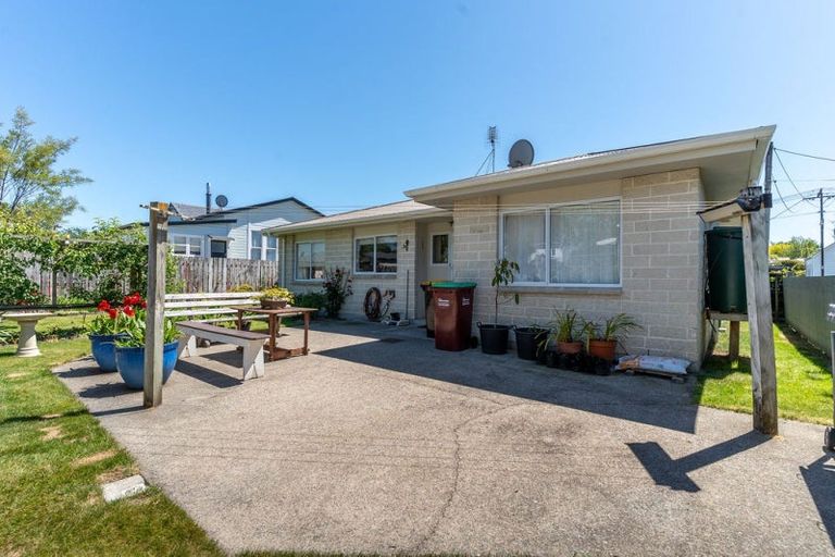 Photo of property in 4 Seddon Street, Carterton, 5713