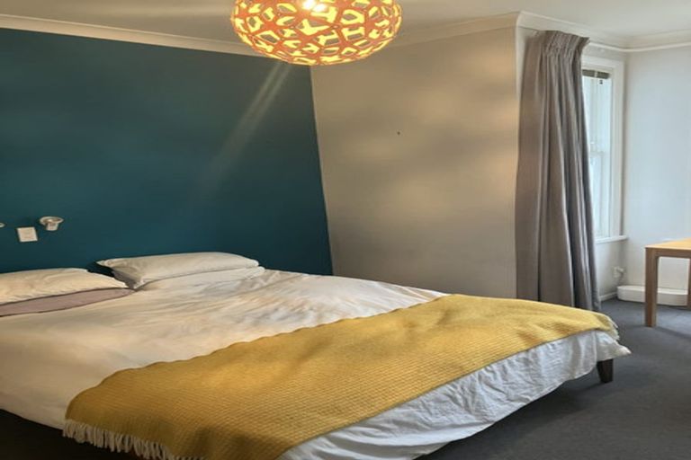 Photo of property in 166 Owen Street, Newtown, Wellington, 6021