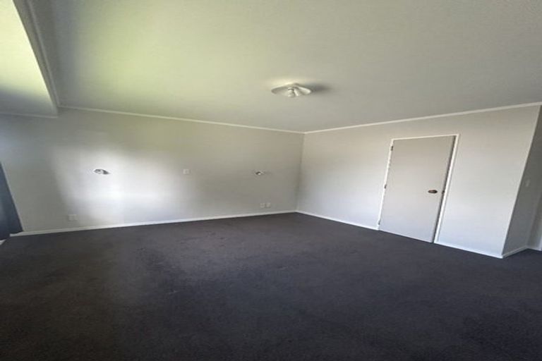 Photo of property in 5 Taksan Place, Pukete, Hamilton, 3200
