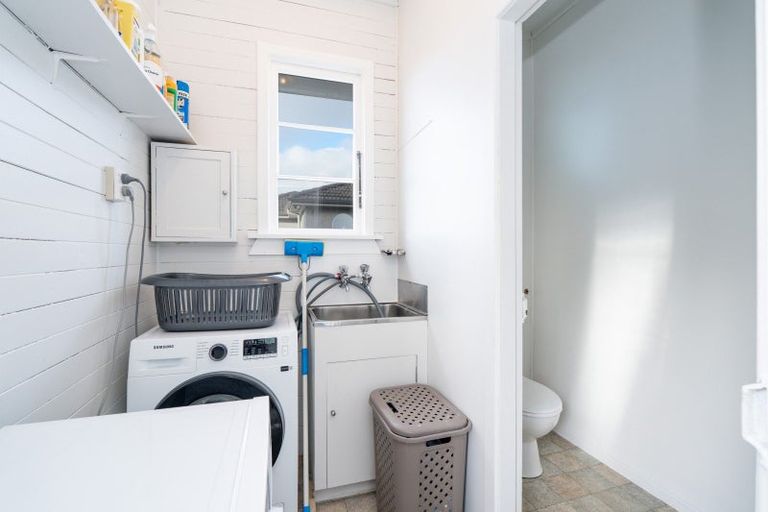 Photo of property in 72 Hilton Drive, Amberley, 7410