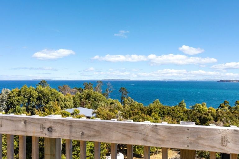 Photo of property in 9 Elizabeth Point Road, Kawau Island, 0920