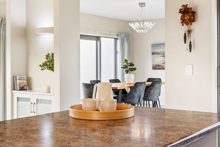 Photo of property in 37 Lopdell Lane, Eskdale, Napier, 4182