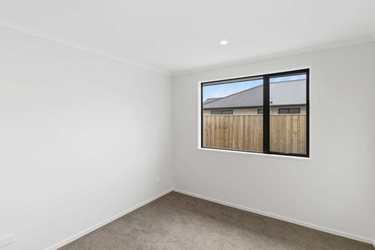 Photo of property in 25 Henshaw Street, Woodend, 7610