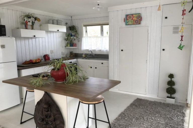 Photo of property in 27 Lysander Street, Stratford, 4332