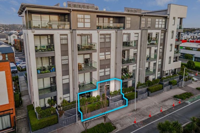 Photo of property in 5/2g Onekiritea Road, Hobsonville, Auckland, 0616