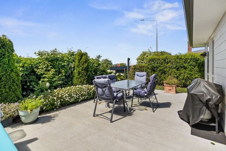 Photo of property in 39 Oxford Street, West End, Timaru, 7910