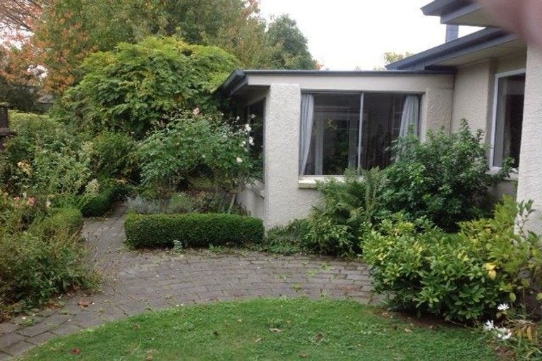 Photo of property in 75a Hinau Street, Riccarton, Christchurch, 8041