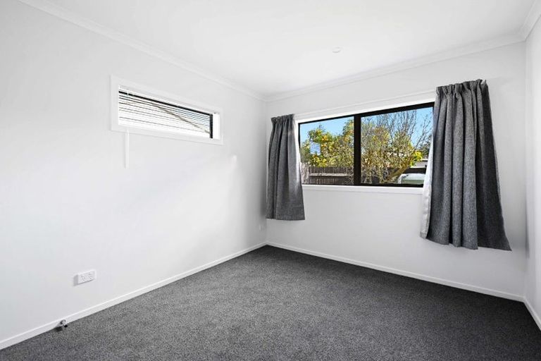 Photo of property in 9u4 Beverley Crescent, Hillcrest, Hamilton, 3216