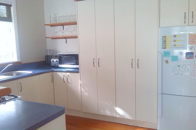 Photo of property in 195 Tukapa Street, Westown, New Plymouth, 4310