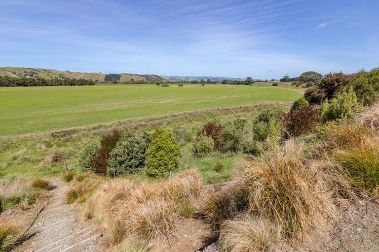 Photo of property in East Taratahi Road, East Taratahi, Carterton, 5887