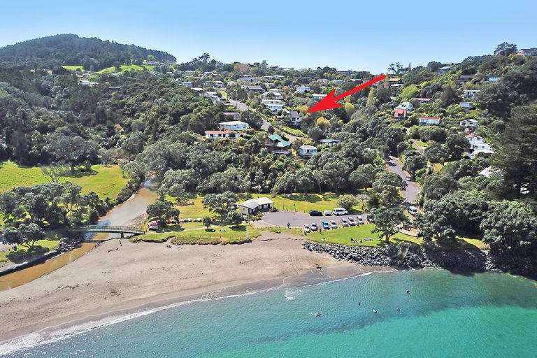 Photo of property in 47 Grand View Road, Leigh, 0985