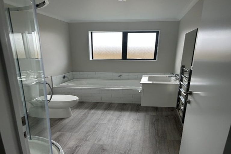 Photo of property in 41 Henshaw Street, Woodend, 7610