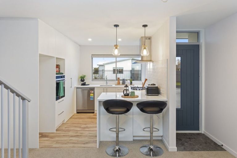 Photo of property in 21 Kakapo Lane, Redwood, 8051