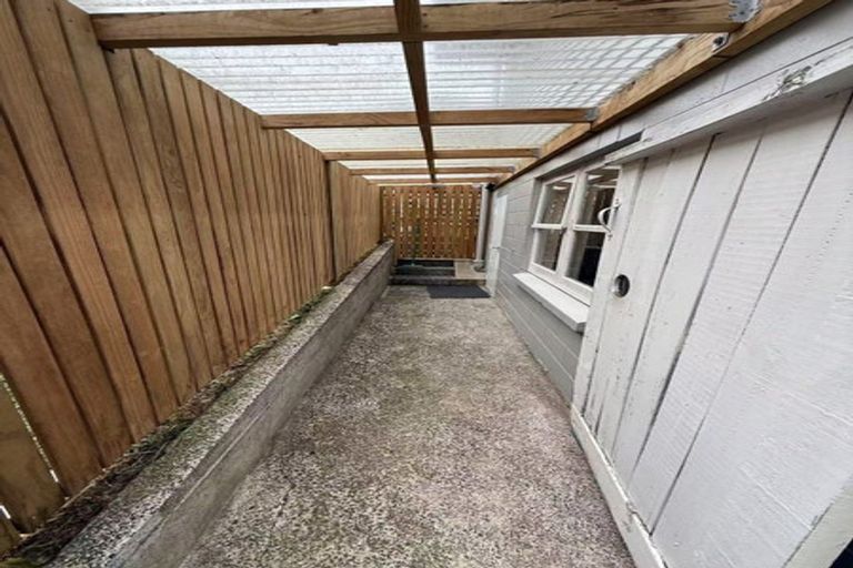 Photo of property in 3 Tilden Avenue, Hillcrest, Auckland, 0627