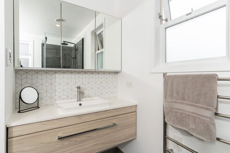 Photo of property in 39 Prospect Terrace, Johnsonville, Wellington, 6037