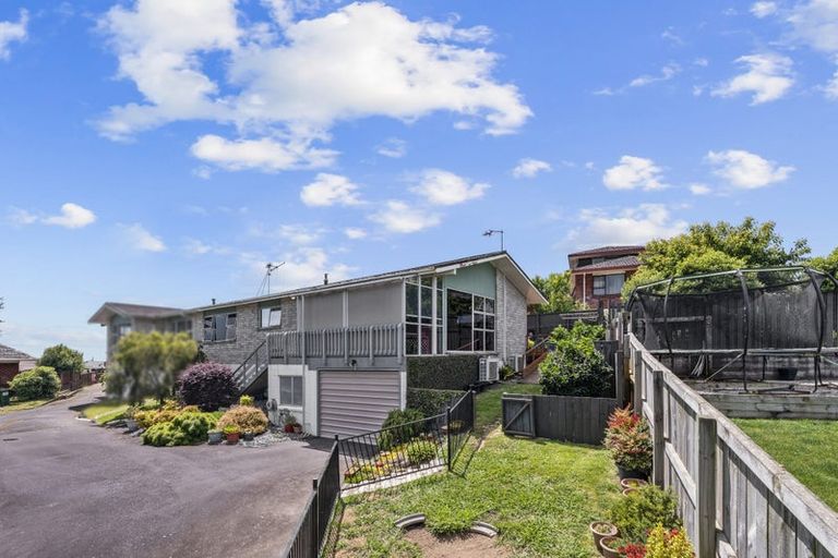 Photo of property in 33b Russleigh Drive, Dinsdale, Hamilton, 3204