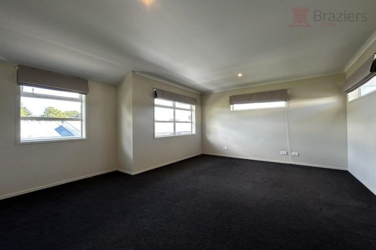 Photo of property in 40 Peer Street, Upper Riccarton, Christchurch, 8041