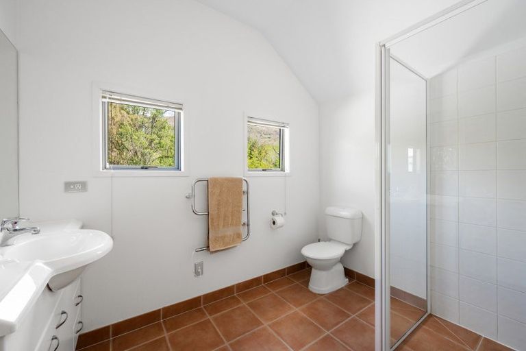 Photo of property in 7 Meadowbrook Place, Wanaka, 9305