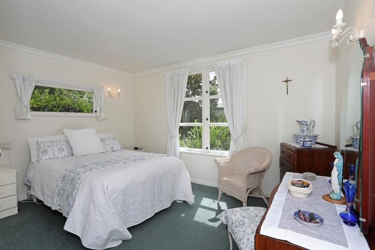 Photo of property in 26 Oxford Street, Marton, 4710