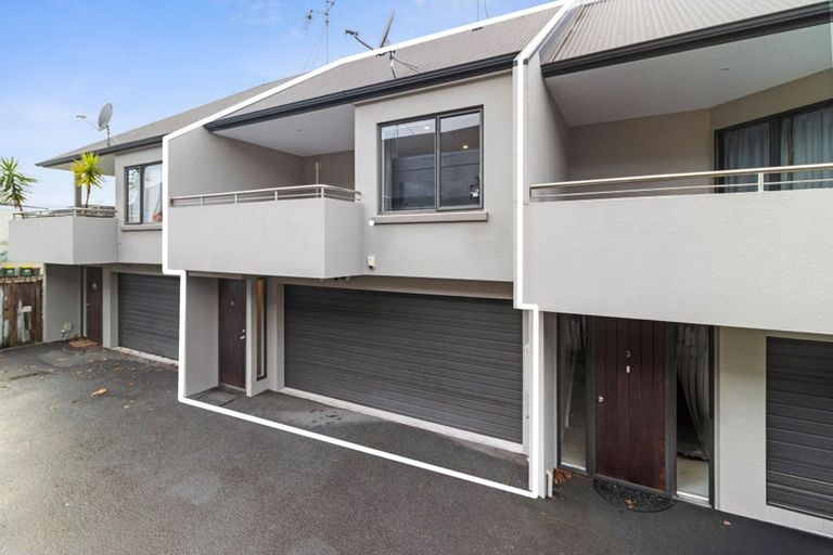 Photo of property in 432u4 Tristram Street, Whitiora, Hamilton, 3200