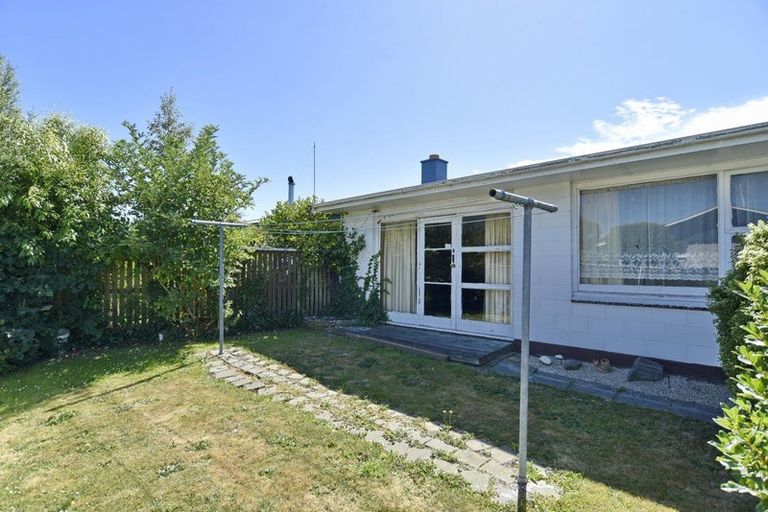 Photo of property in 432a High Street, Rangiora, 7400