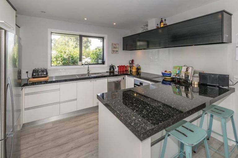 Photo of property in 186 Johns Road, Rangiora, 7400