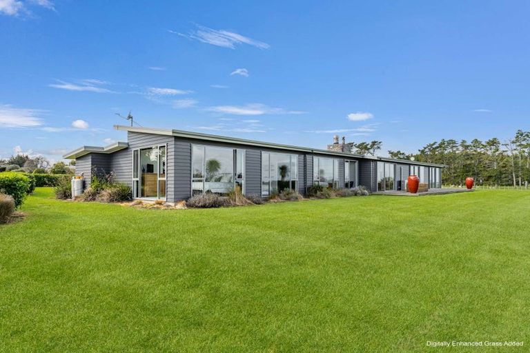 Photo of property in 106b Watt Livingstone Road, Westmere, Whanganui, 4574