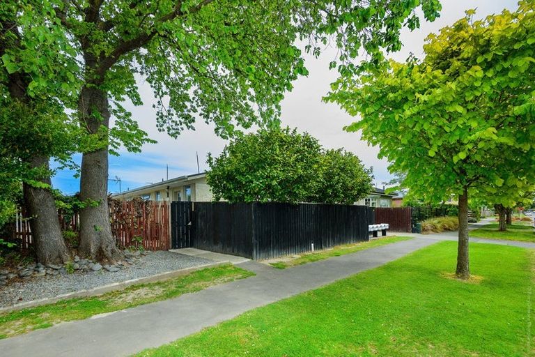 Photo of property in 1/79 Champion Street, Edgeware, Christchurch, 8013