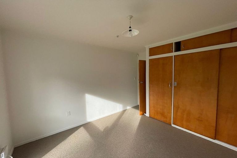 Photo of property in 42 Mcannalley Street, Manurewa East, Auckland, 2102